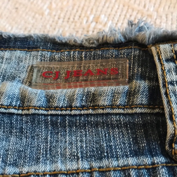 CJ Jeans Capris - Picture 8 of 8